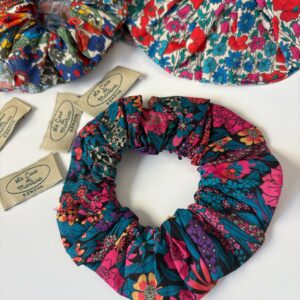 Scrunchies small - Liberty Ciara black